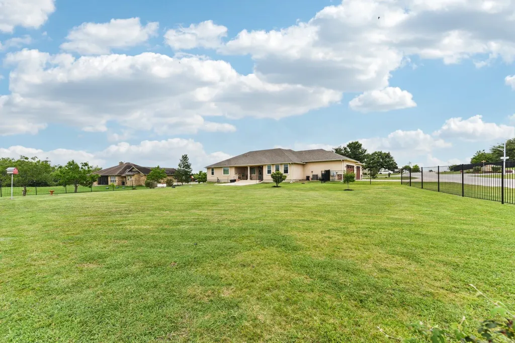 138 Gable Street Kyle TX 78640