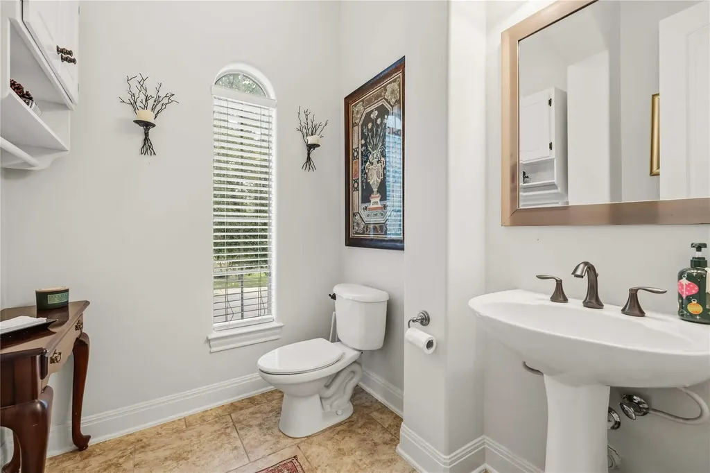 15200 Spillman Ranch Loop Austin TX 78738
