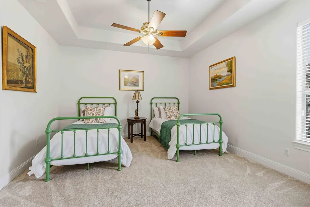 15200 Spillman Ranch Loop Austin TX 78738