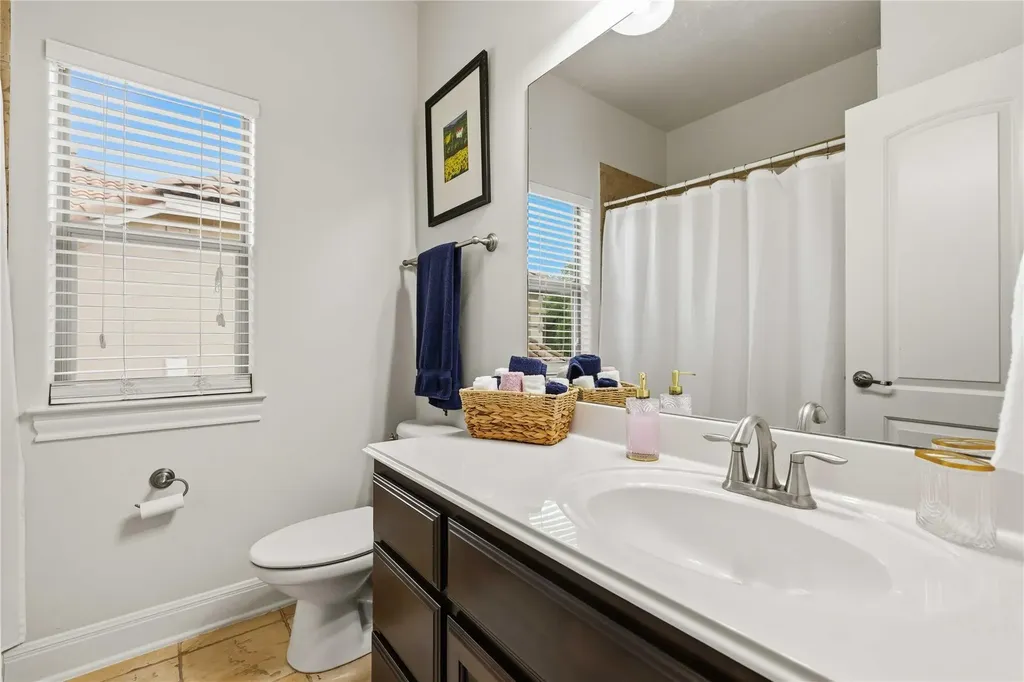 15200 Spillman Ranch Loop Austin TX 78738