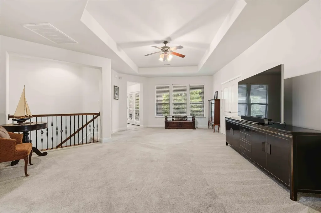 15200 Spillman Ranch Loop Austin TX 78738