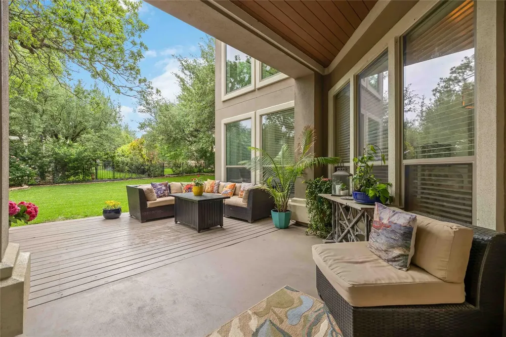 15200 Spillman Ranch Loop Austin TX 78738
