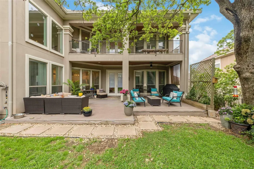 15200 Spillman Ranch Loop Austin TX 78738