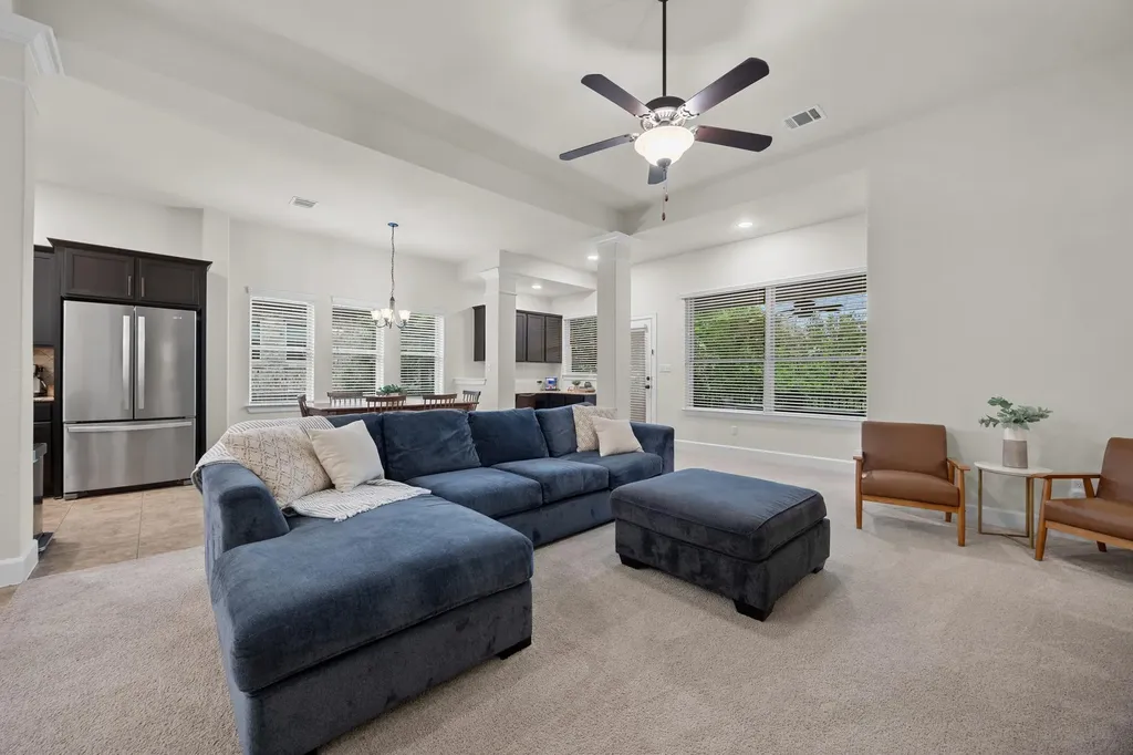 616 Loma Cedro Bend Leander TX 78641