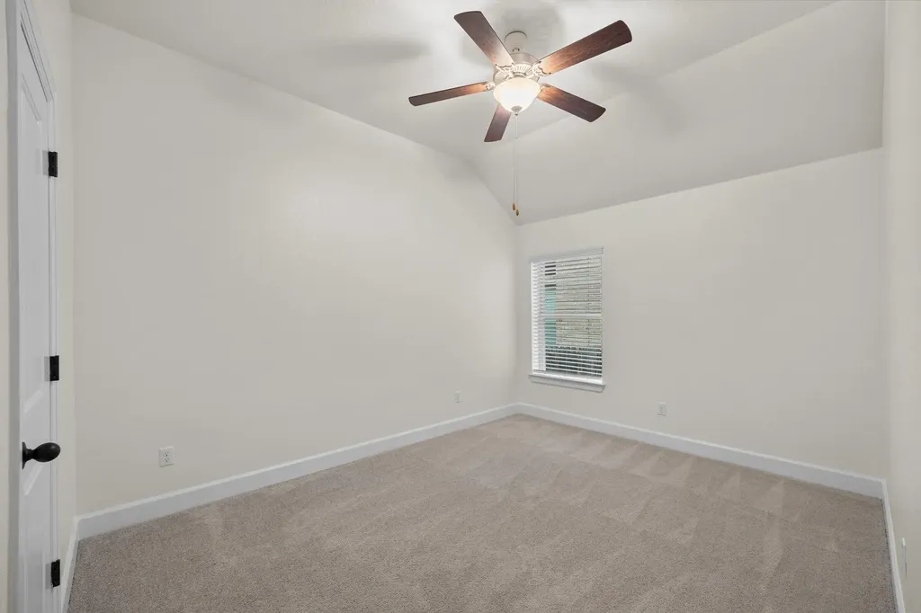616 Loma Cedro Bend Leander TX 78641