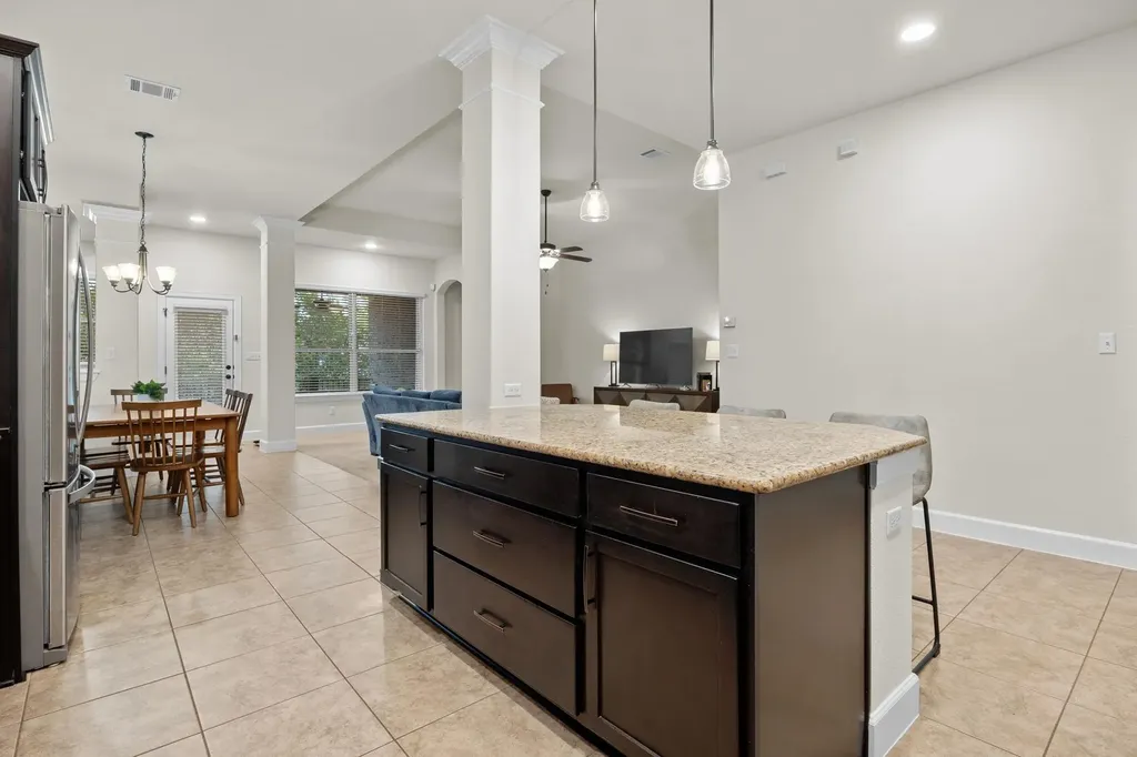 616 Loma Cedro Bend Leander TX 78641