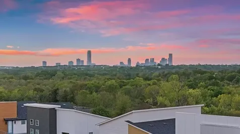 6129 Sendero Hills Parkway Austin TX 78724