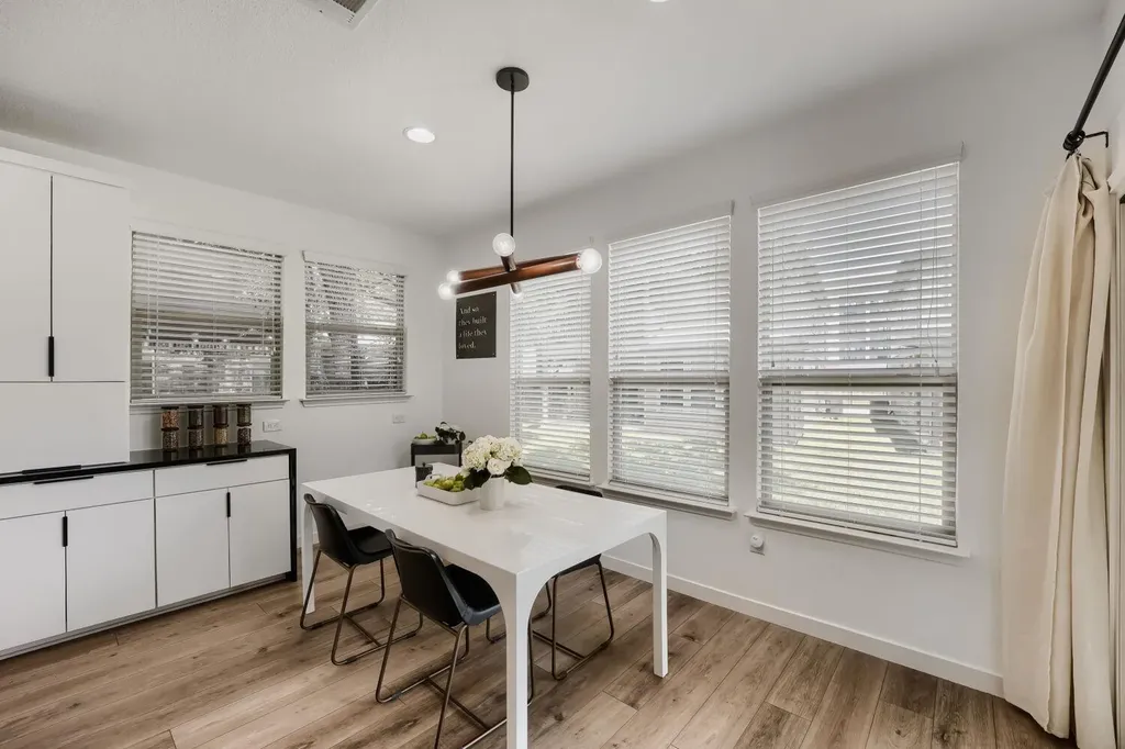 10412 Turnbull Loop Austin TX 78717
