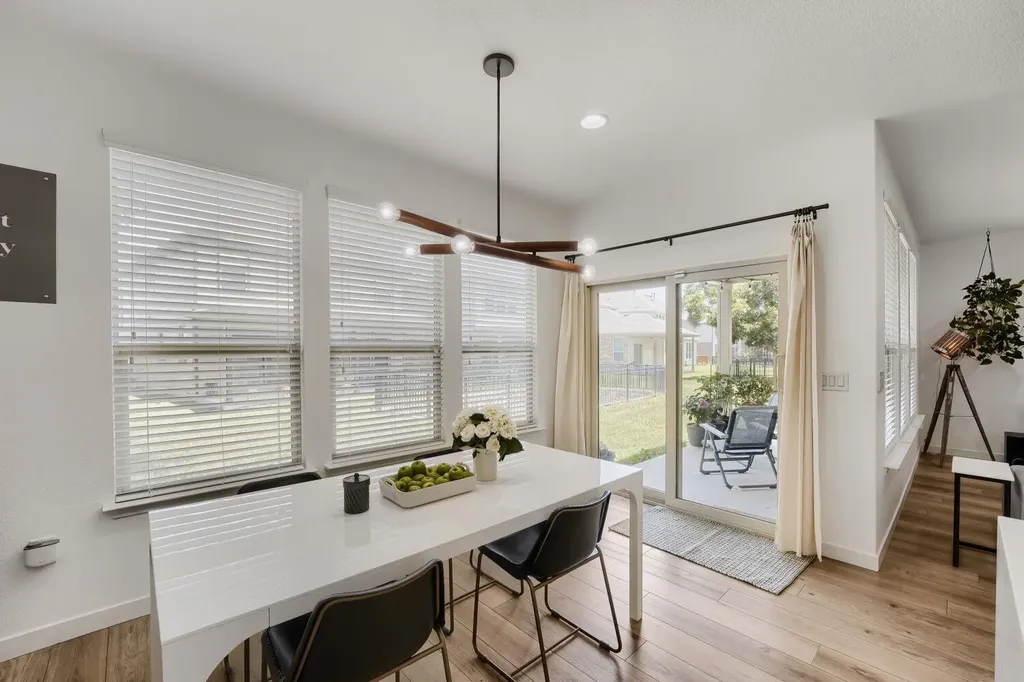 10412 Turnbull Loop Austin TX 78717