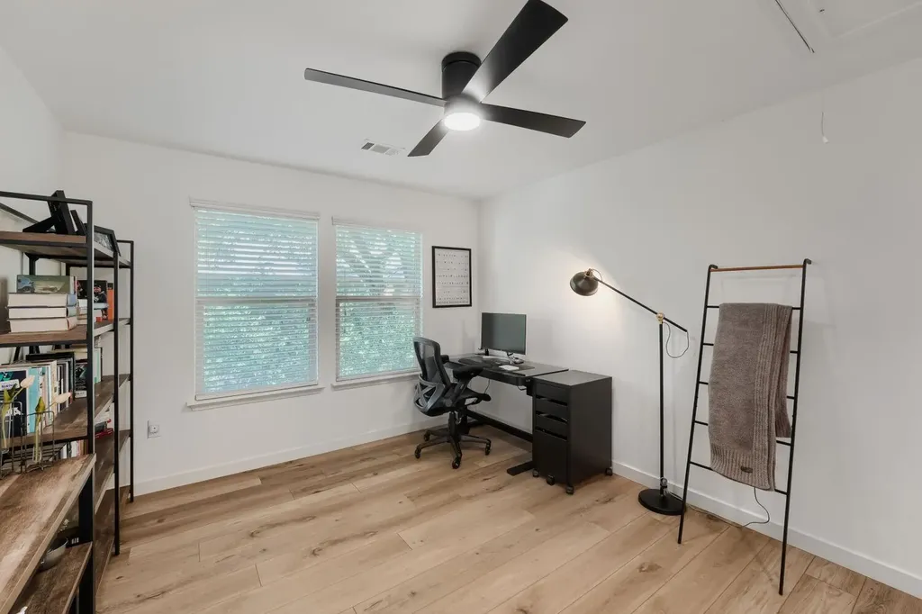 10412 Turnbull Loop Austin TX 78717
