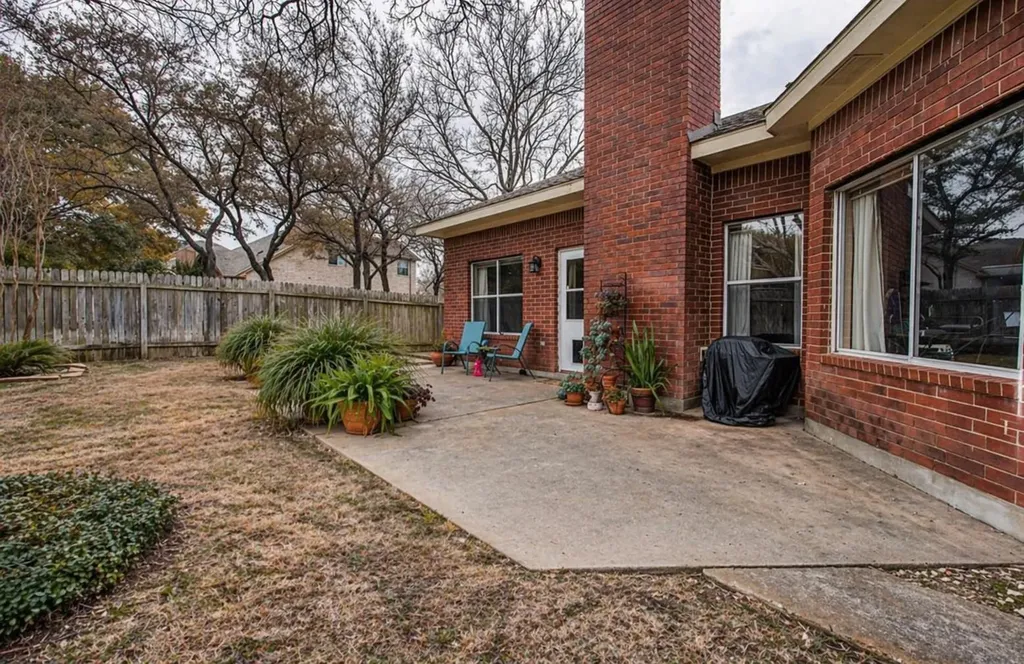 12900 Medina River Way Austin TX 78732