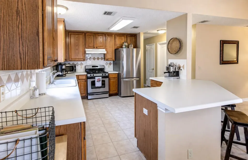 12900 Medina River Way Austin TX 78732