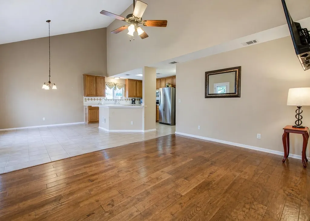 12900 Medina River Way Austin TX 78732