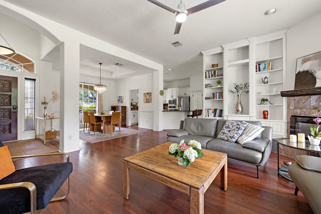 9608 Streamside Drive Austin TX 78736
