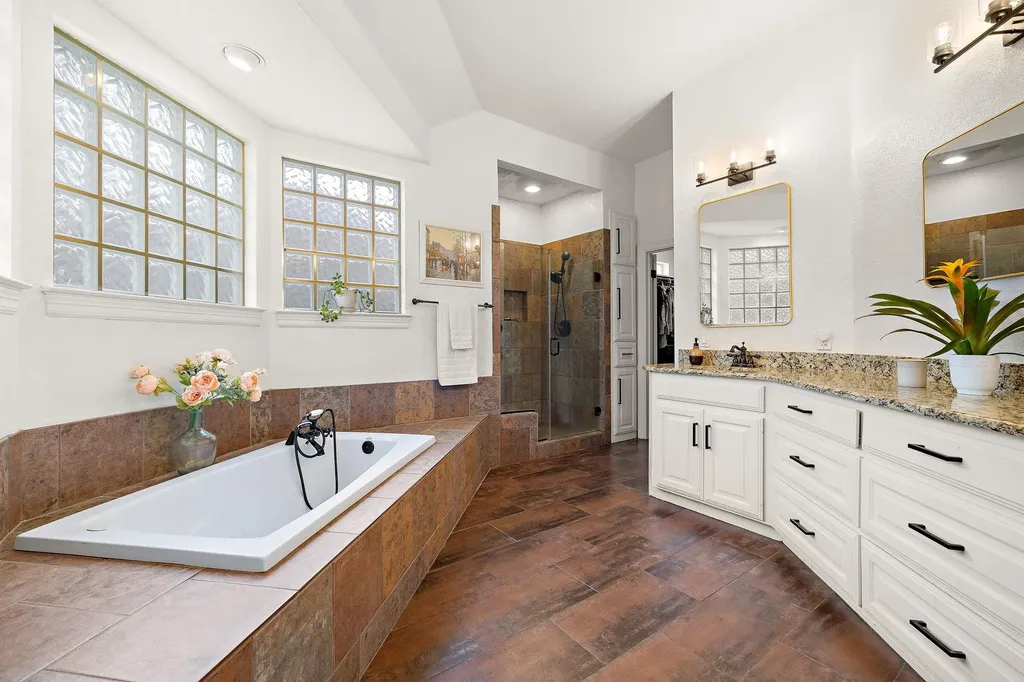 9608 Streamside Drive Austin TX 78736
