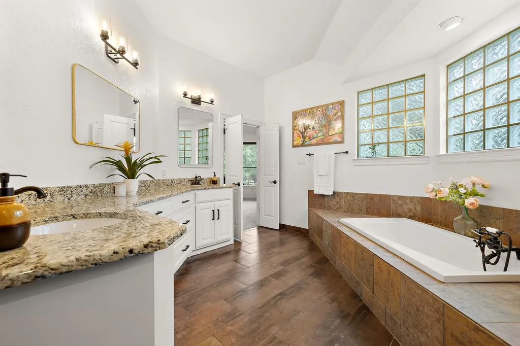 9608 Streamside Drive Austin TX 78736
