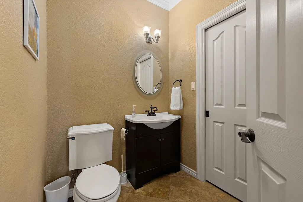 9608 Streamside Drive Austin TX 78736