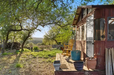 2025 Cripple Creek Stage Road Dripping Springs TX 78620