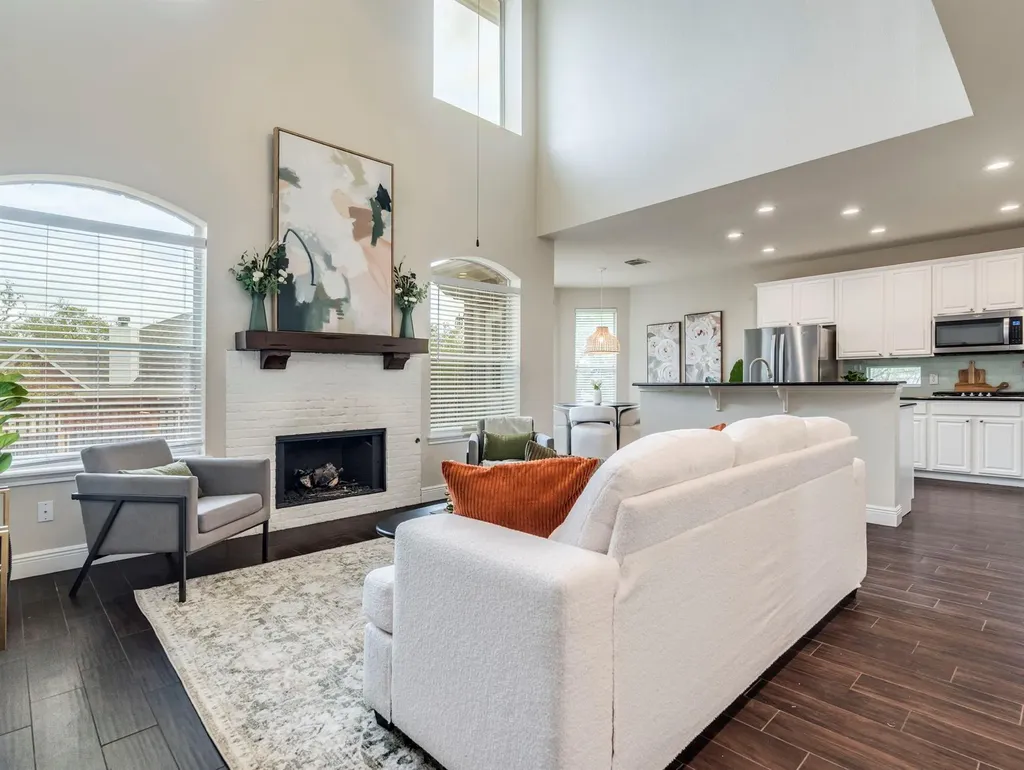 1301 Horseback Hollow Austin TX 78732