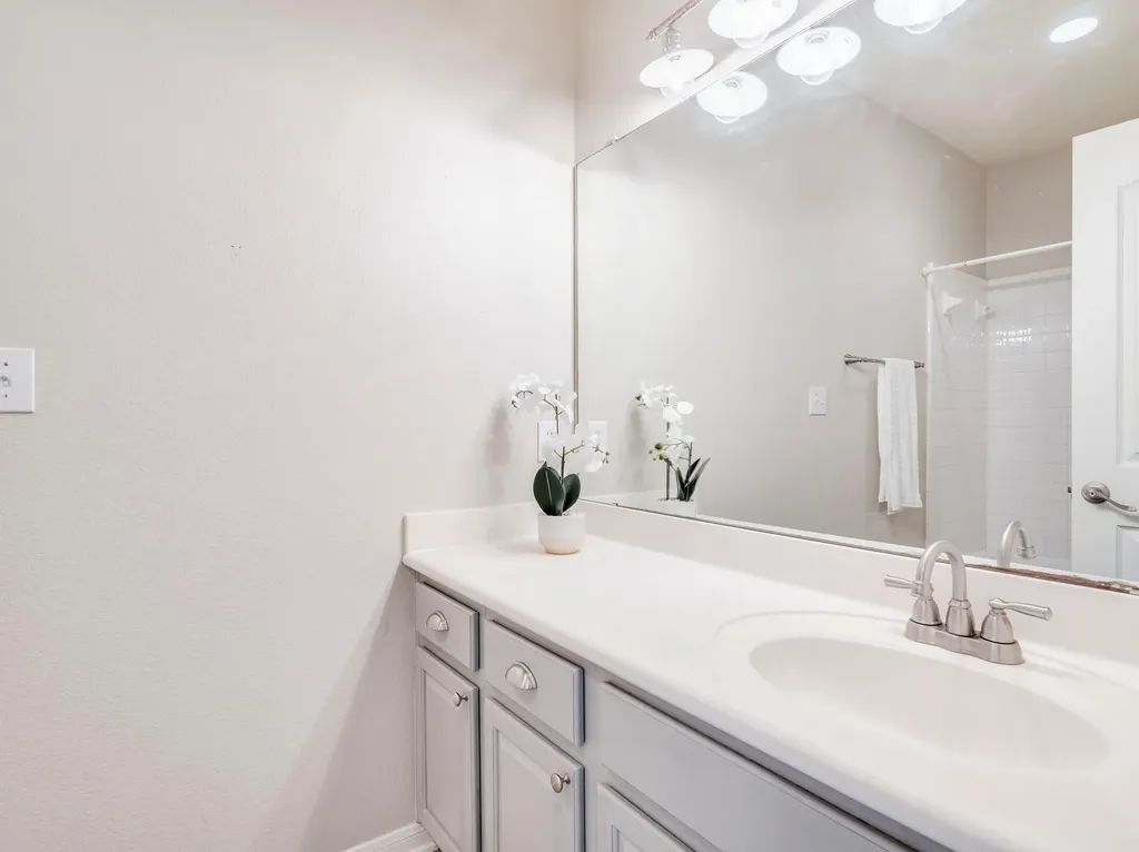 1301 Horseback Hollow Austin TX 78732