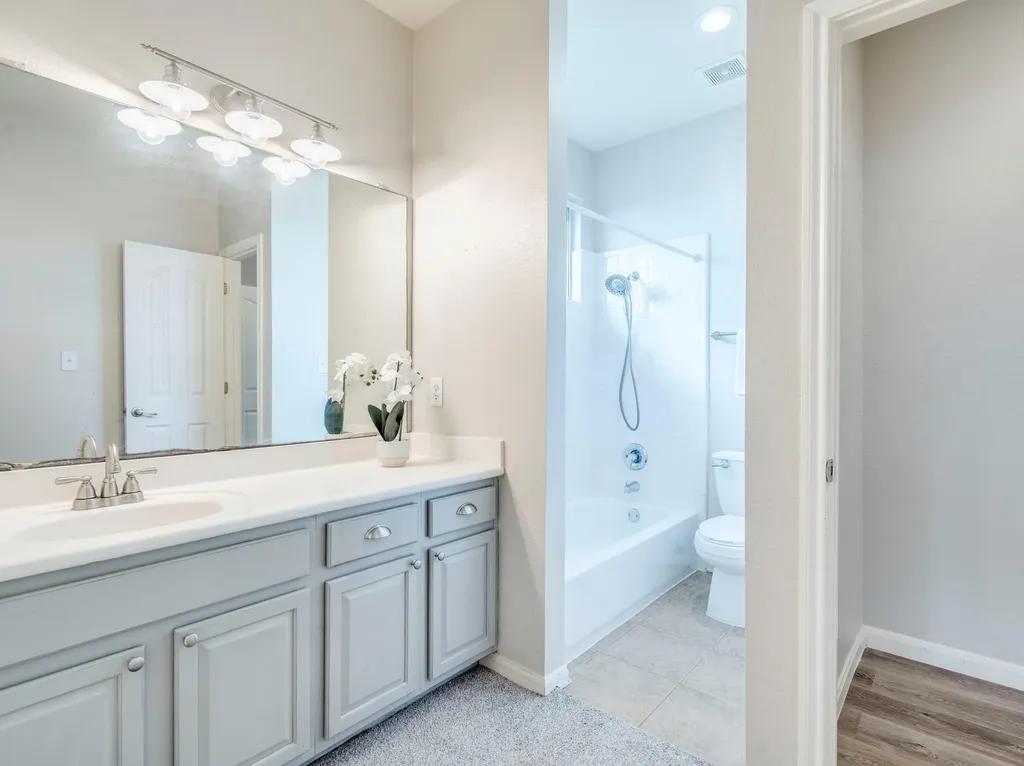 1301 Horseback Hollow Austin TX 78732