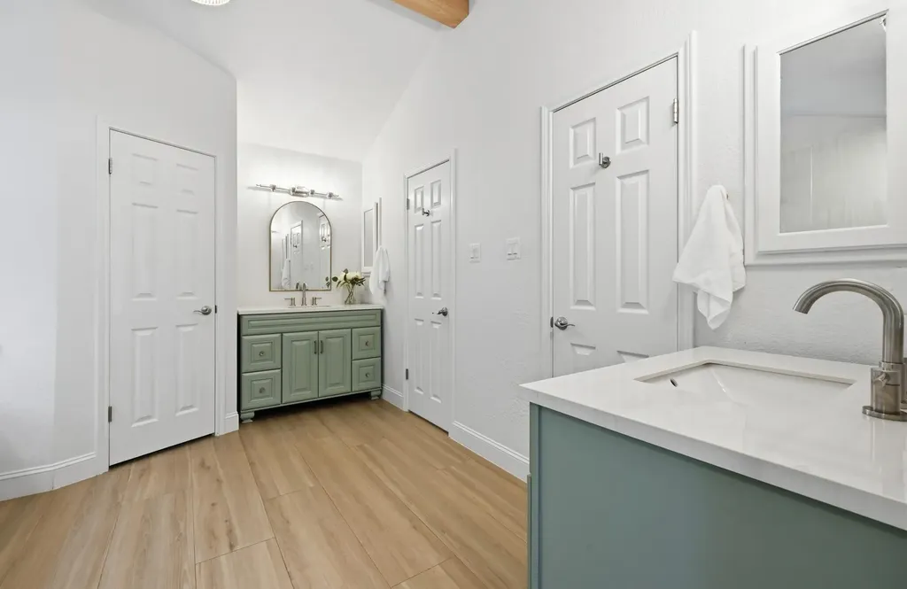 4030 Shavano Drive Austin TX 78749