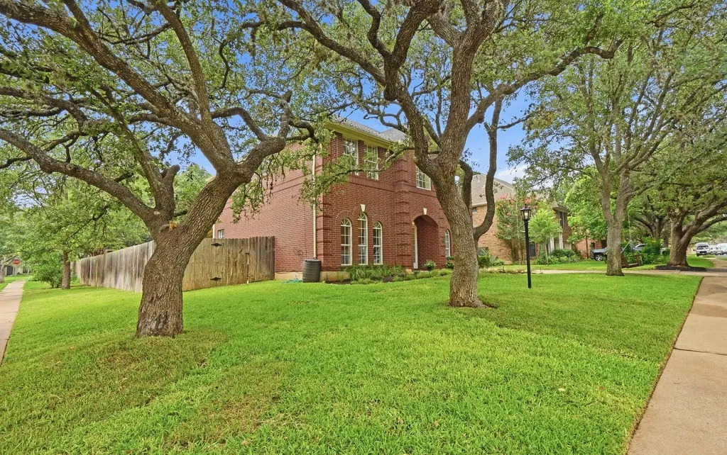 4030 Shavano Drive Austin TX 78749