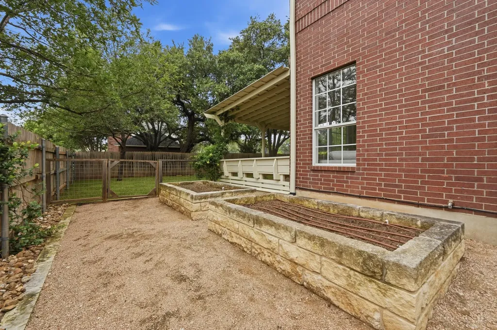 4030 Shavano Drive Austin TX 78749