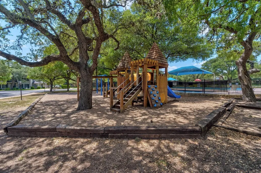 4030 Shavano Drive Austin TX 78749