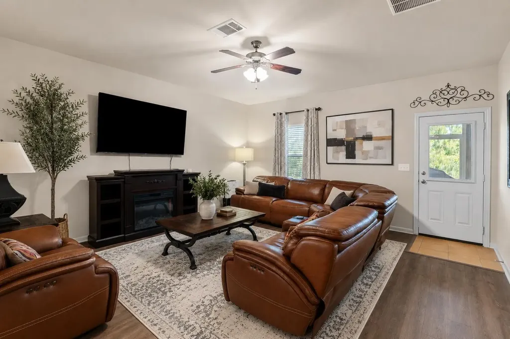 3100 Ortman Drive Pflugerville TX 78660