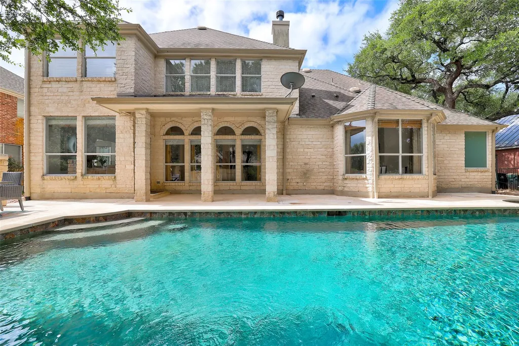 124 Hazeltine Drive Georgetown TX 78628