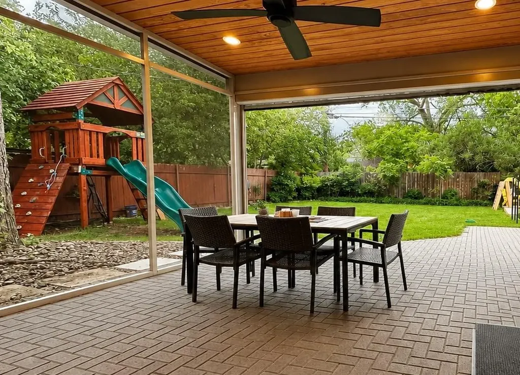 3006 Stardust Drive Austin TX 78757