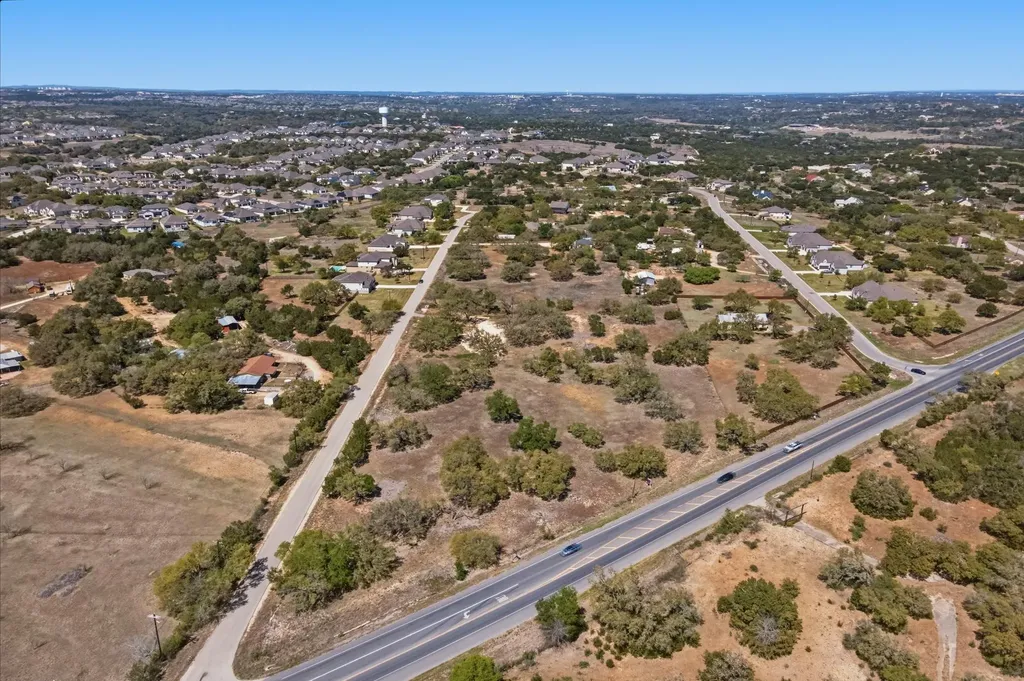 268 Kinnikinik Loop Austin TX 78737