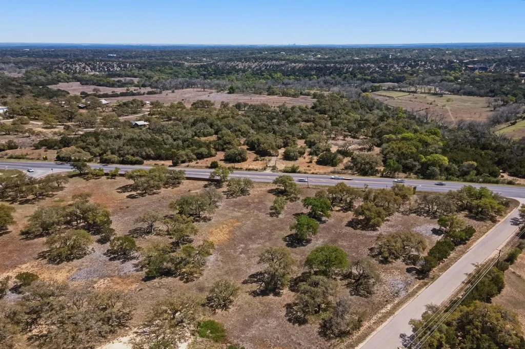 268 Kinnikinik Loop Austin TX 78737