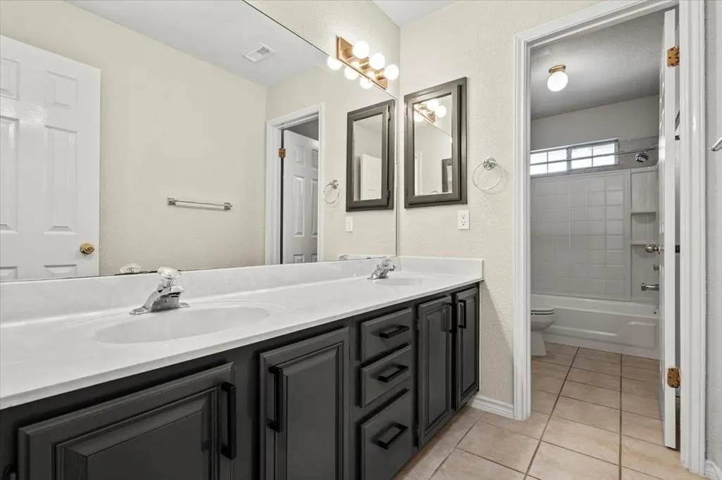 5916 Rickerhill Lane Austin TX 78739