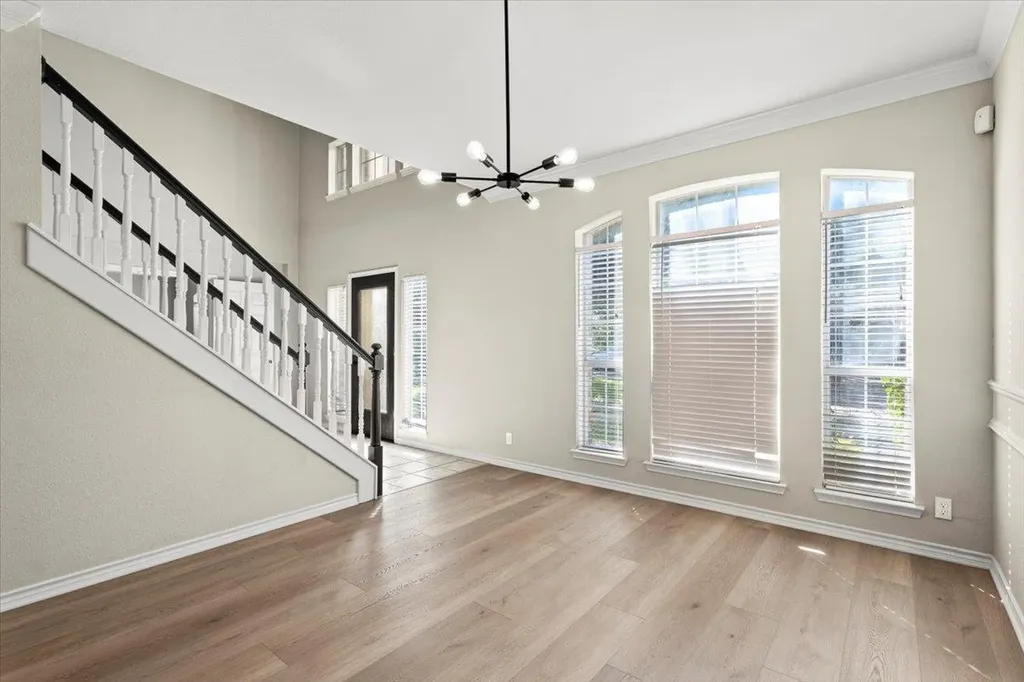 5916 Rickerhill Lane Austin TX 78739