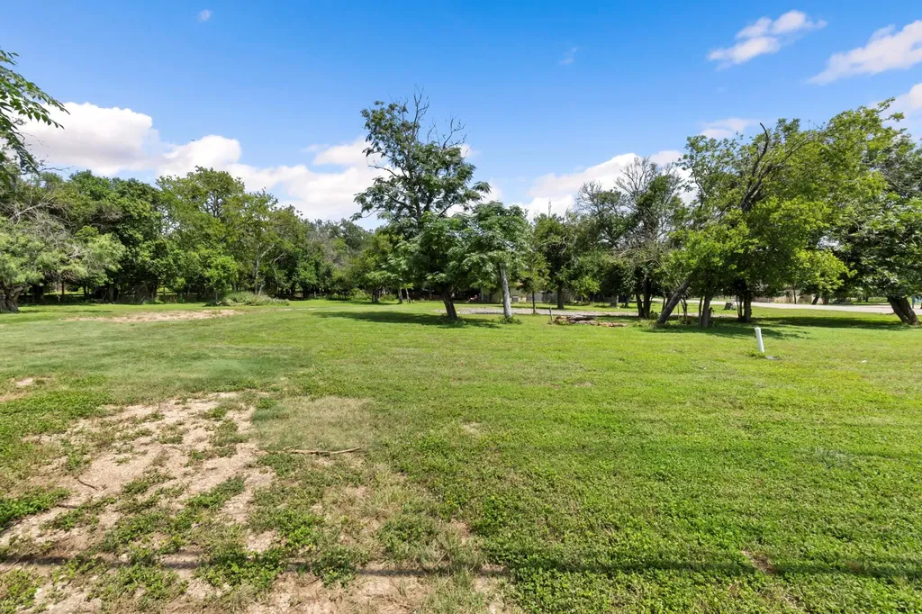 1408 N Bishop Street San Marcos TX 78666