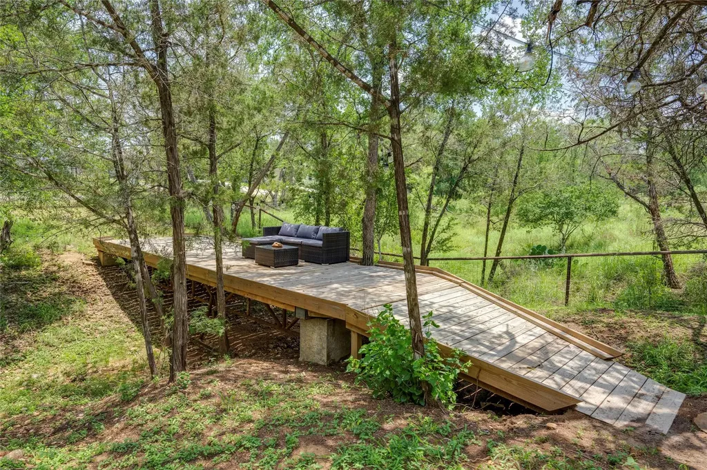 719 Birch Lane Cottonwood Shores TX 78657