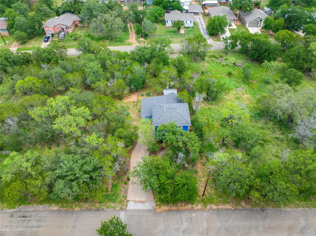 719 Birch Lane Cottonwood Shores TX 78657