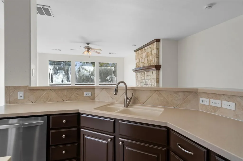 13700 Long Shadow Drive Manor TX 78653