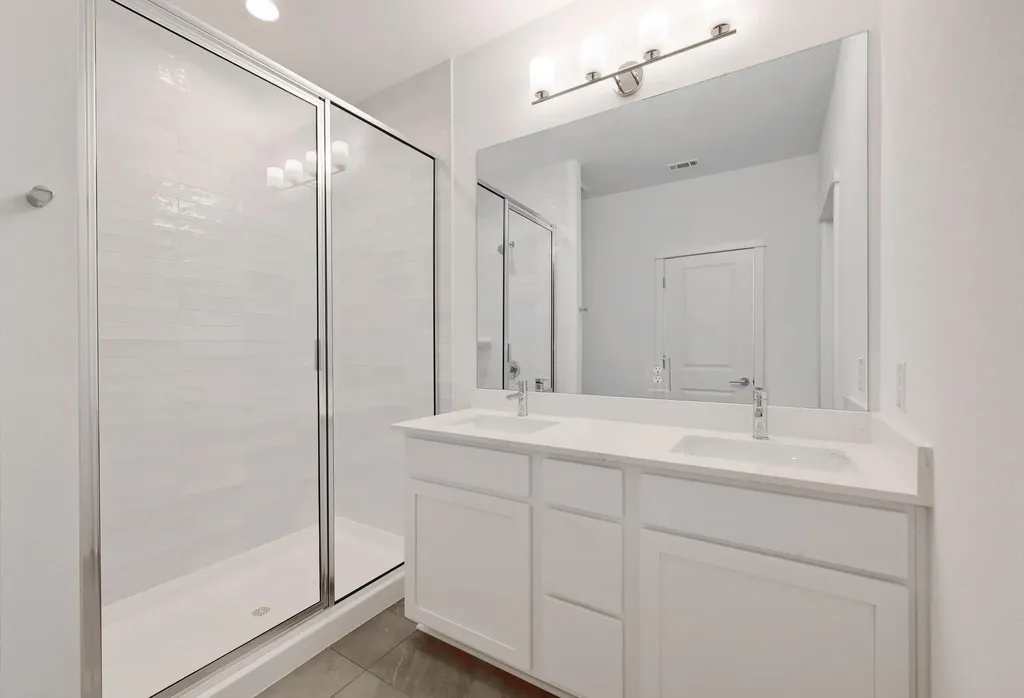 462 Orleanian Drive Buda TX 78610