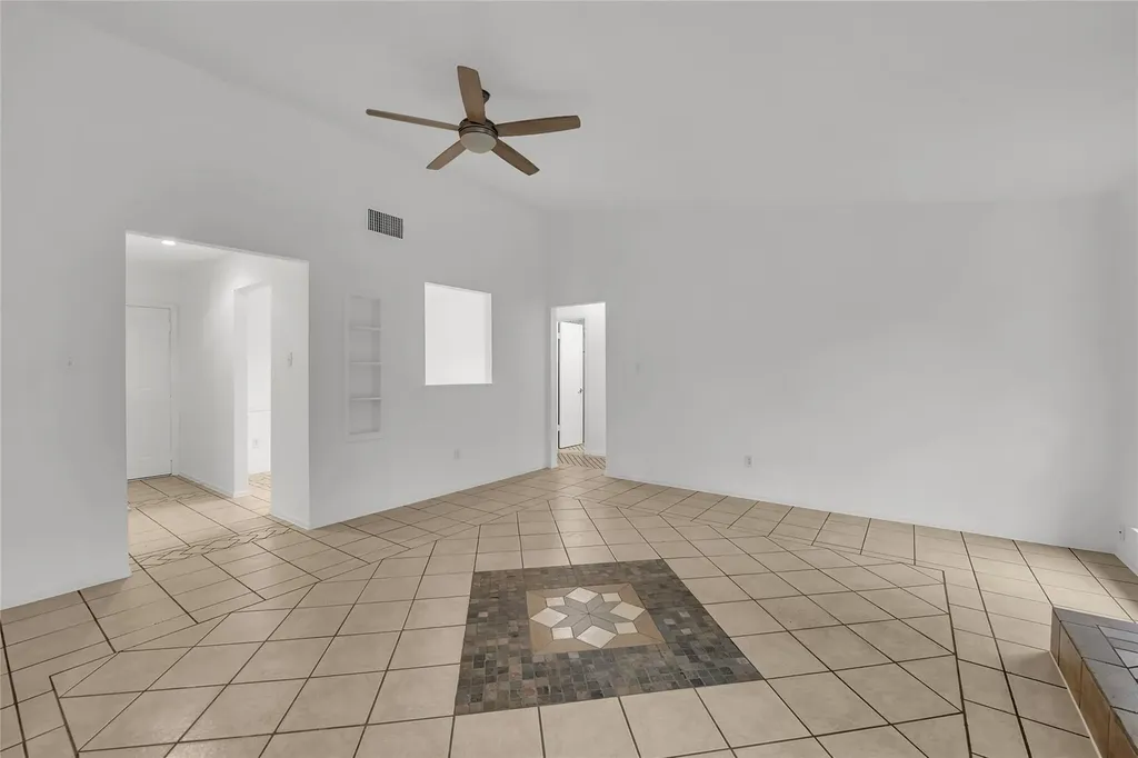 7209 Gunnison Pass Austin TX 78724