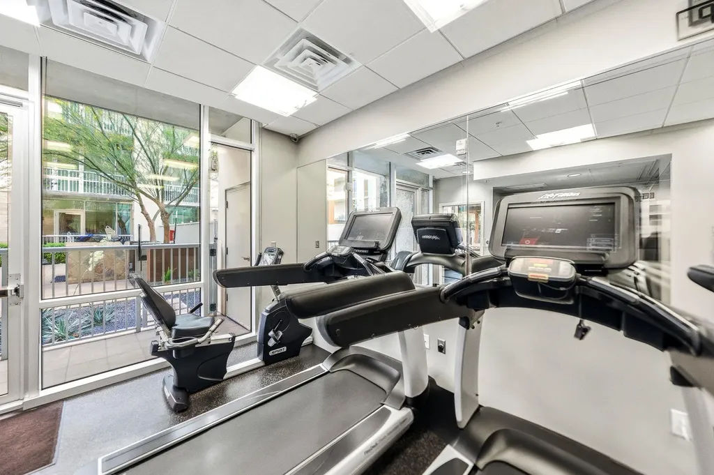 1600 Barton Springs Road Austin TX 78704