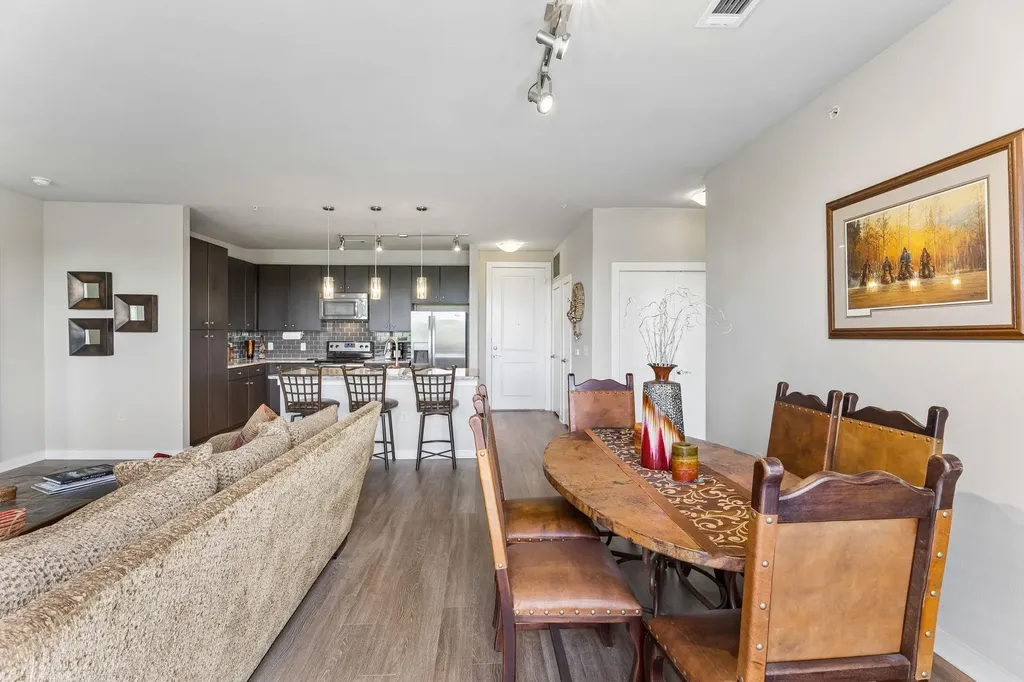 1900 Barton Springs Road Austin TX 78704