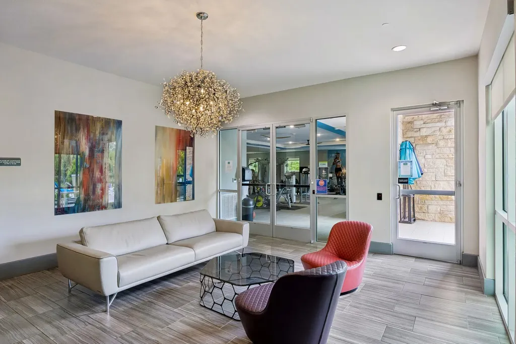 1900 Barton Springs Road Austin TX 78704