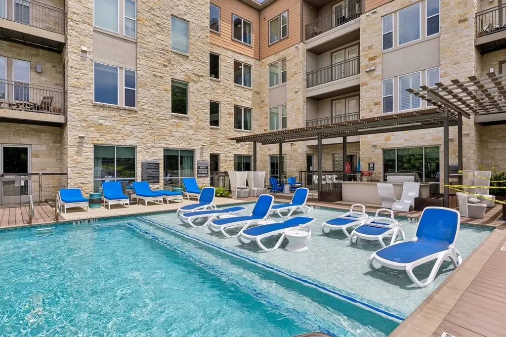 1900 Barton Springs Road Austin TX 78704