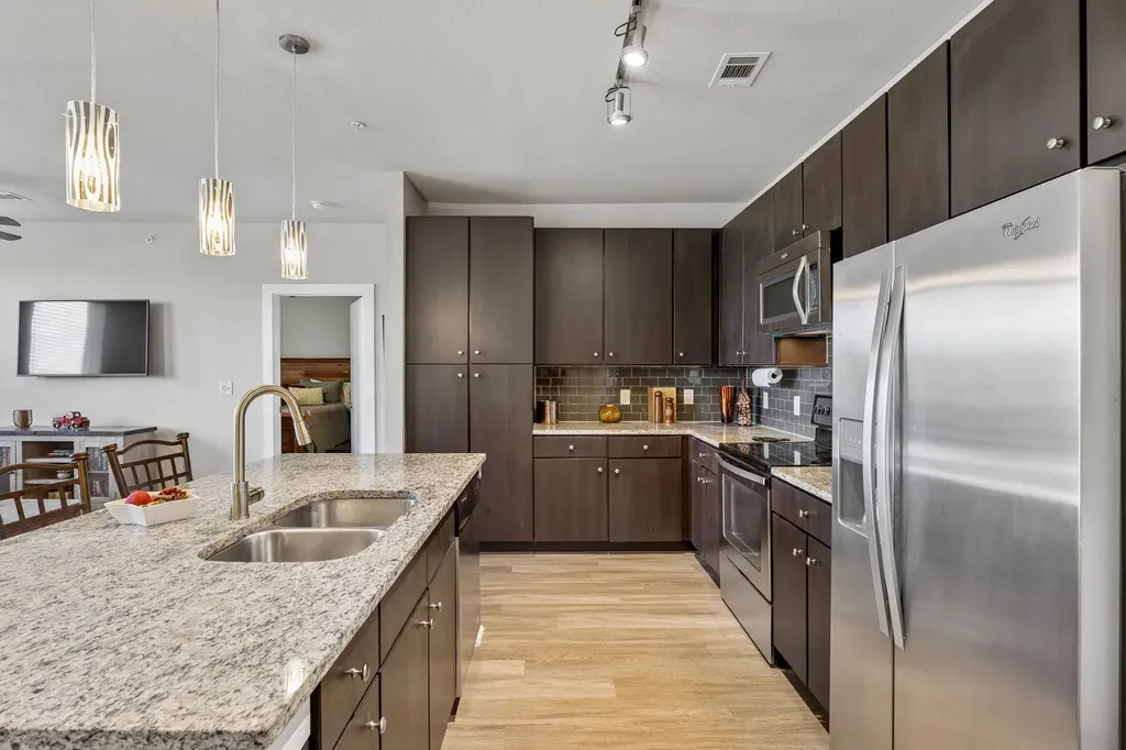 1900 Barton Springs Road Austin TX 78704