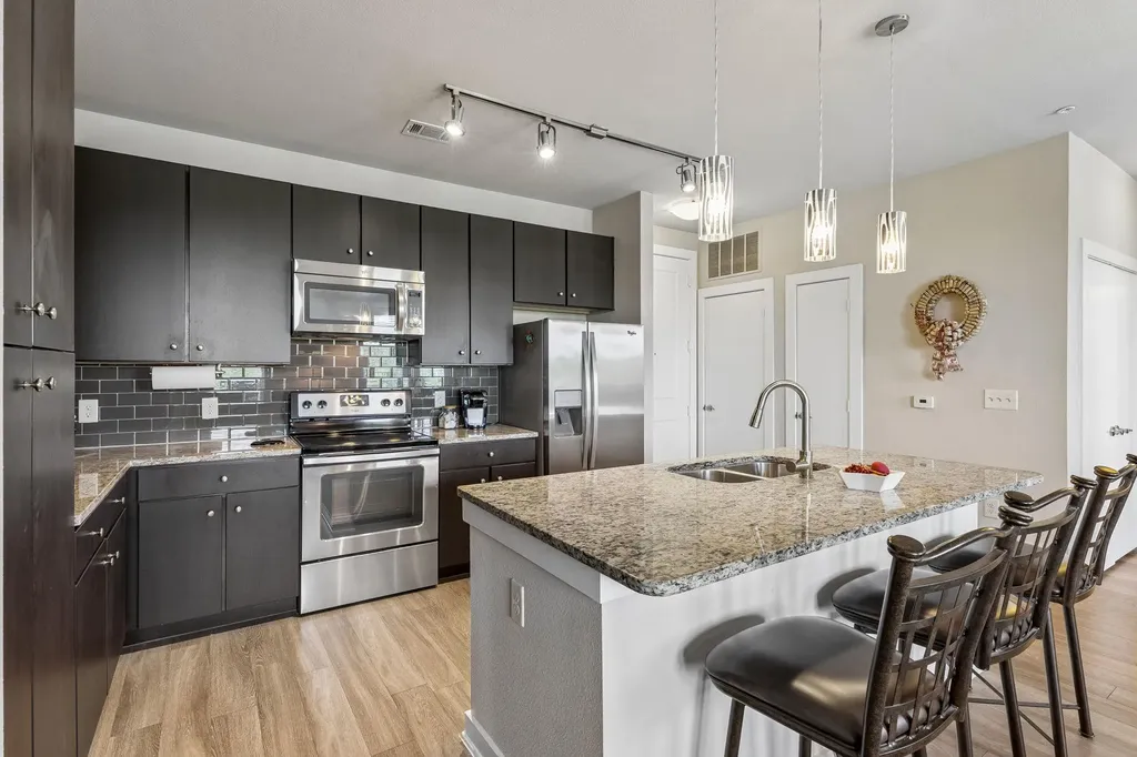 1900 Barton Springs Road Austin TX 78704