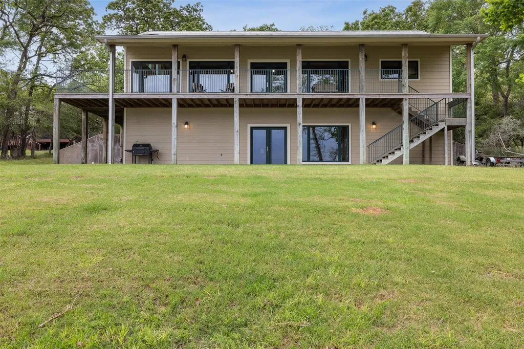 10959 Clyde Acord Road Franklin TX 77856