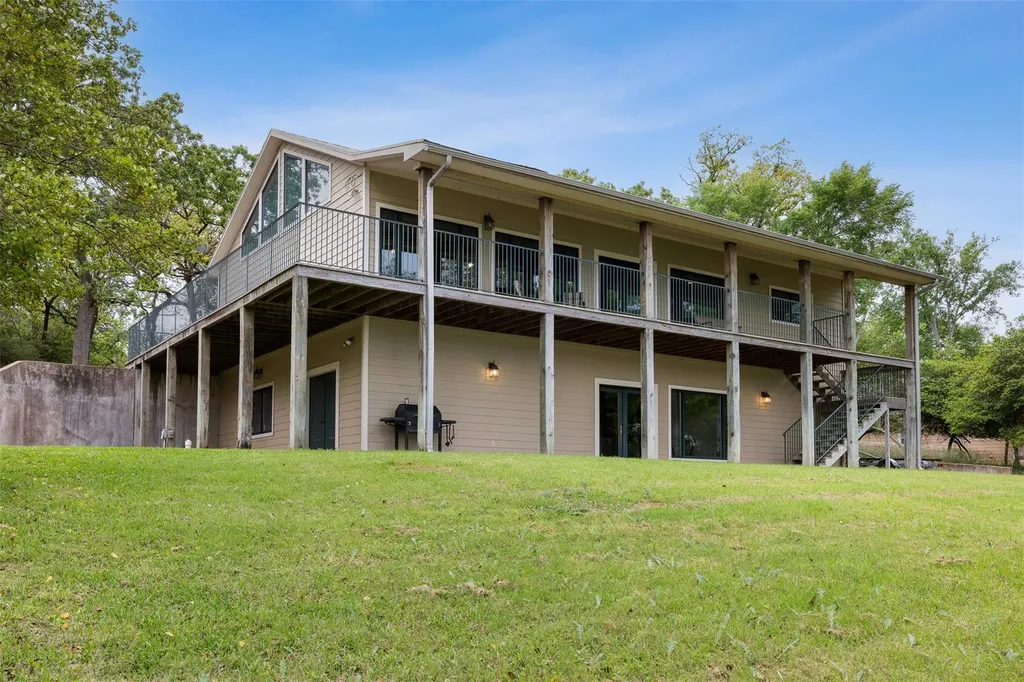 10959 Clyde Acord Road Franklin TX 77856